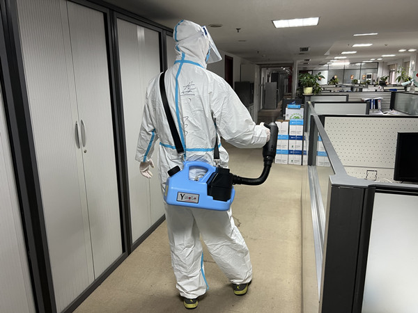 1663825203697921.jpg 弘業股份抗疫2_副本.jpg